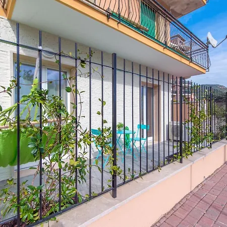 Lejlighed Babyaccommodation Family Comfort Ll Pietra Ligure